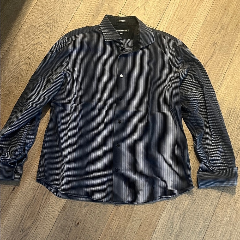 EXPRESS modern fit gray and navy striped button down shirt, size large 16-16 1/2